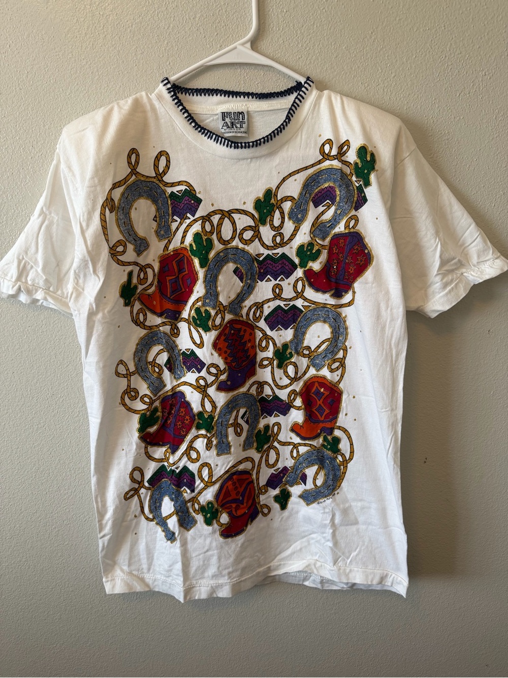 Vintage 90s Fun Art Western Style Abstract Graphic T-Shirt Cowboy Funky Unique